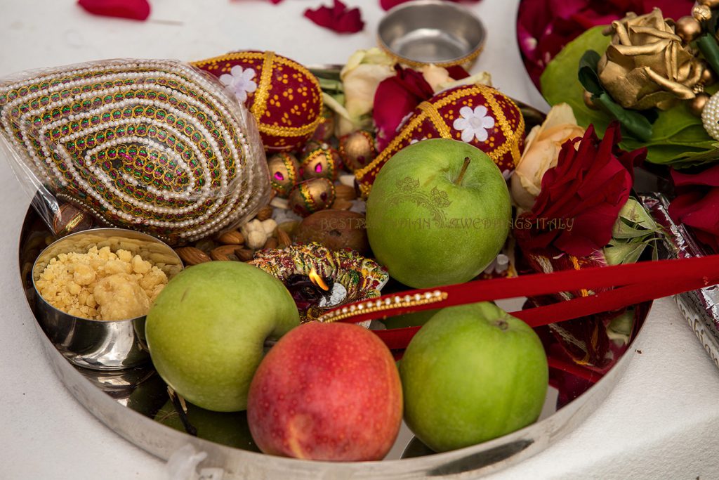 So10 1024x683 - Emotional Hindu Wedding in Sorrento