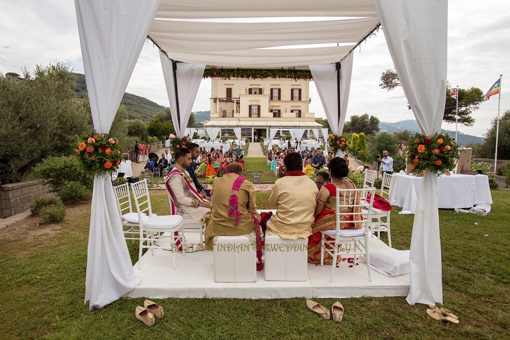 So12 1024x683 - Emotional Hindu Wedding in Sorrento