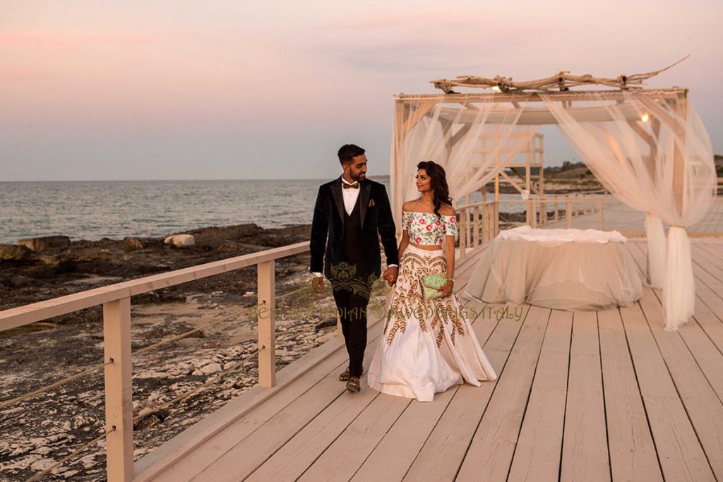 hindu beach wedding italy 07 1024x683 - Amazing Indian beach wedding in Apulien, Italy