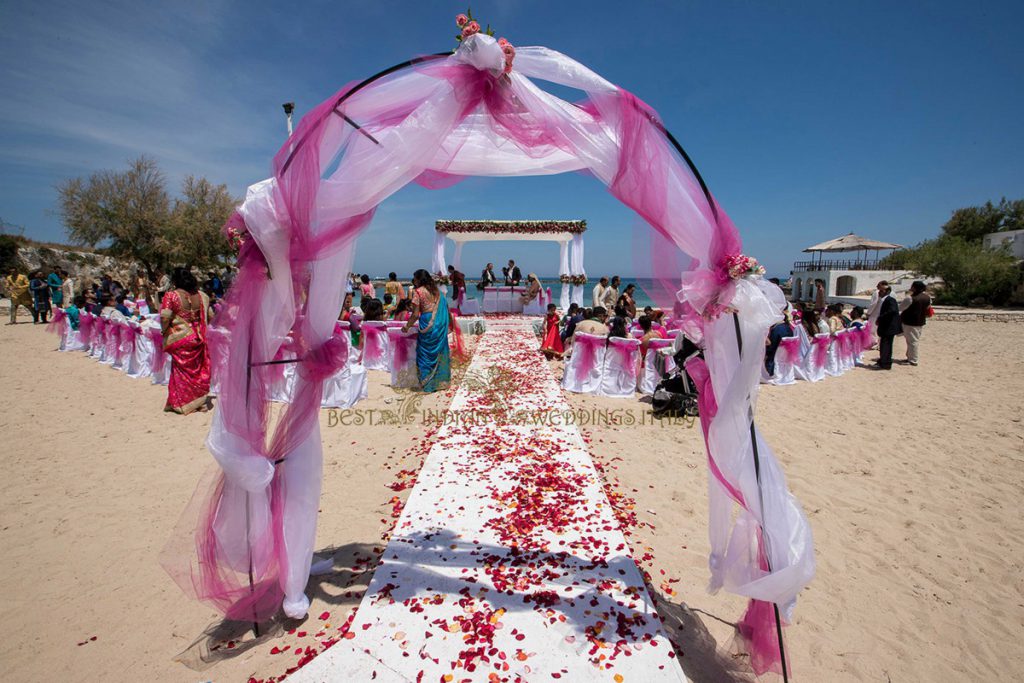 hindu wedding in apulien 12 1024x683 - Amazing Indian beach wedding in Apulien, Italy