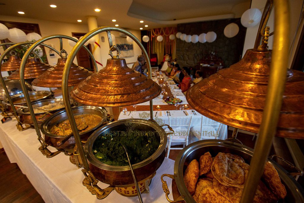 hindu wedding in florence 05 1024x683 - Intimate indoor Hindu wedding in Florence