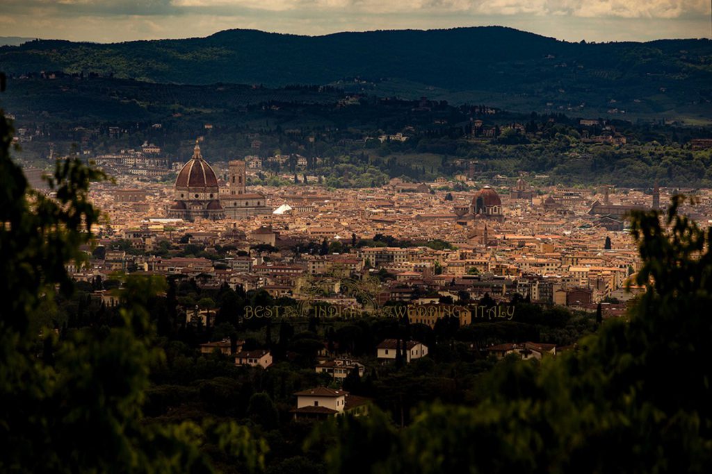 hindu wedding in florence 1024x683 - Intimate indoor Hindu wedding in Florence