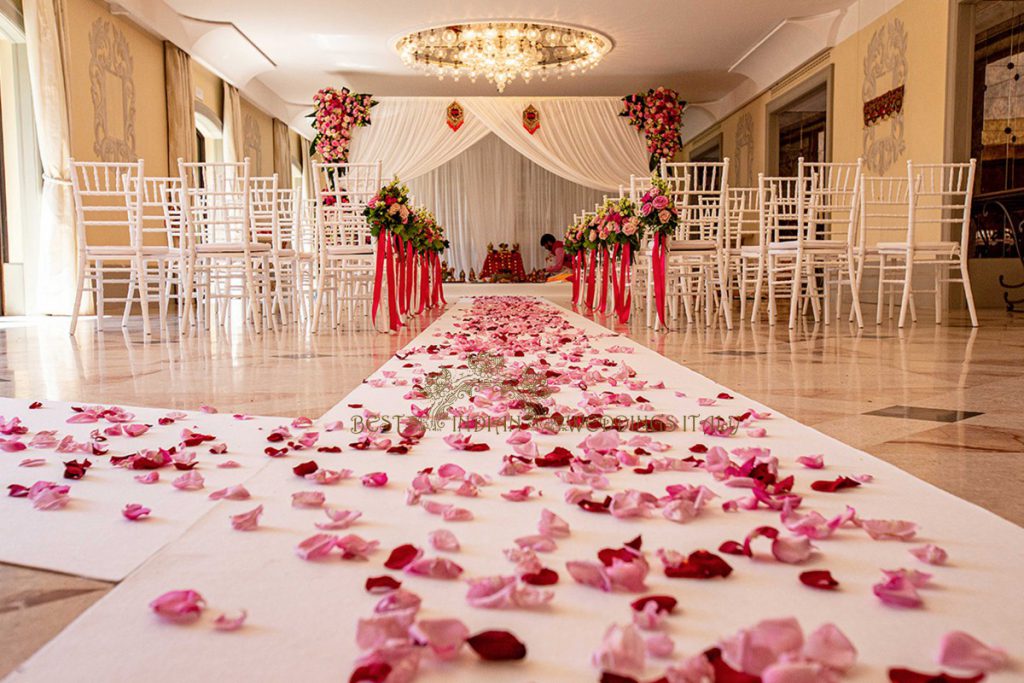 hindu wedding in italy 13 1024x683 - Intimate indoor Hindu wedding in Florence