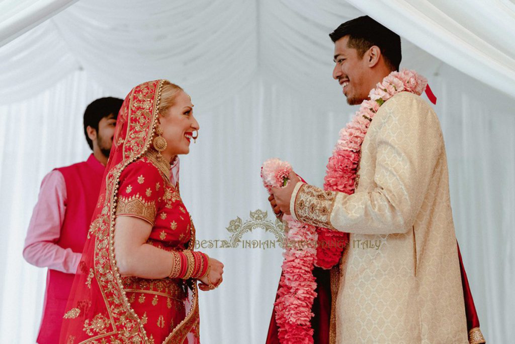 hindu wedding in italy 25 1024x683 - Intimate indoor Hindu wedding in Florence