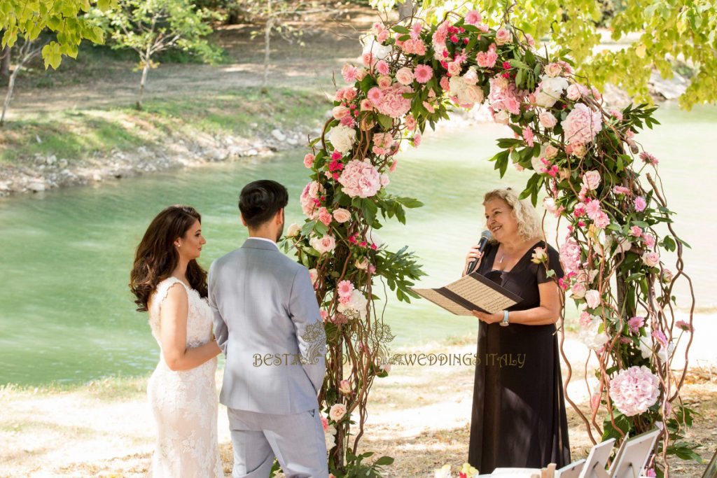 symbolic wedding in Italy 10 1024x683 - Symbolic white dress wedding ceremony in Tuscany