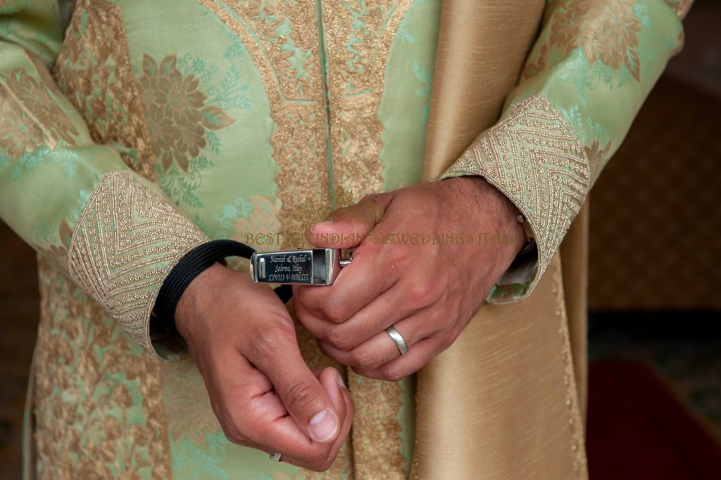 hindu wedding in Italy 07 1024x683 - Romantic Indian beach wedding in Paestum, Italy