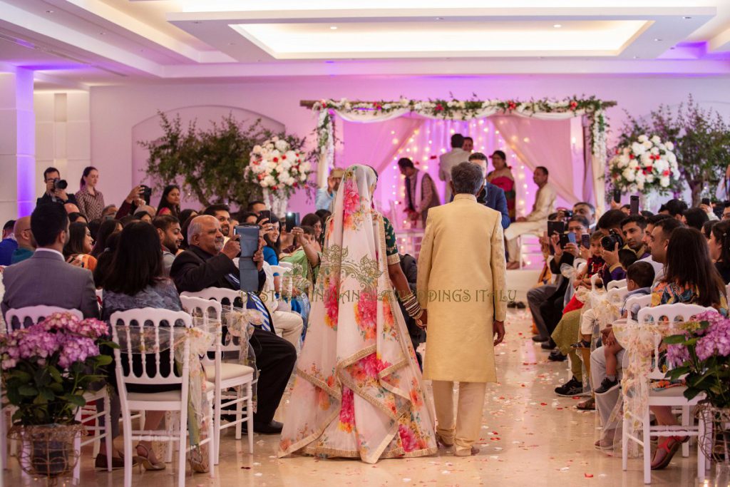 hindu wedding in Italy 20 1024x683 - Romantic Indian beach wedding in Paestum, Italy