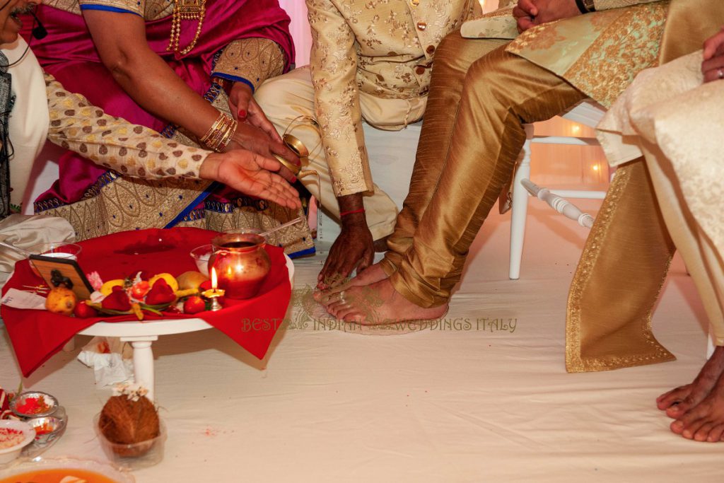 hindu wedding in Italy 25 1024x683 - Romantic Indian beach wedding in Paestum, Italy