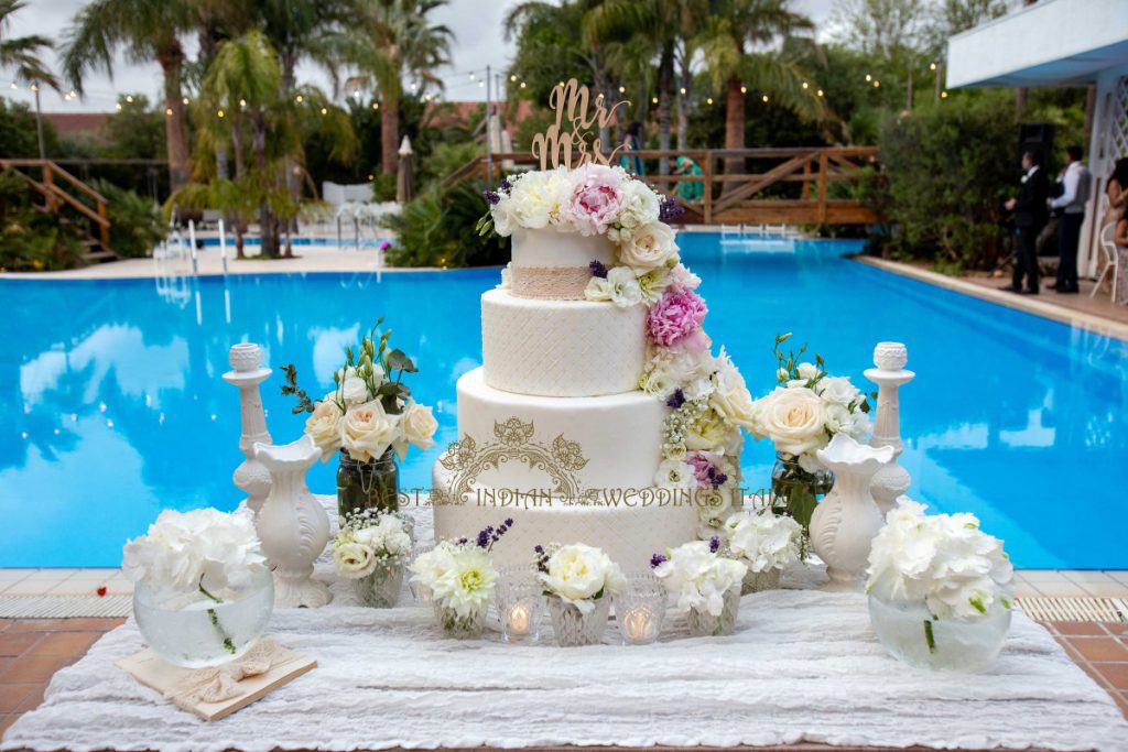 hindu wedding italy 36 1024x683 - Romantic Indian beach wedding in Paestum, Italy