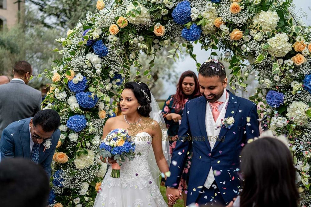 civil wedding italy couple portrait 1 1024x683 - Glamorous civil wedding in a classy resort in Tuscany