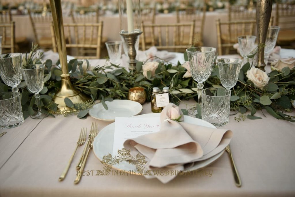 table setup for indian reception in italy 1024x684 - Luxury Indian wedding on the lake in Italy