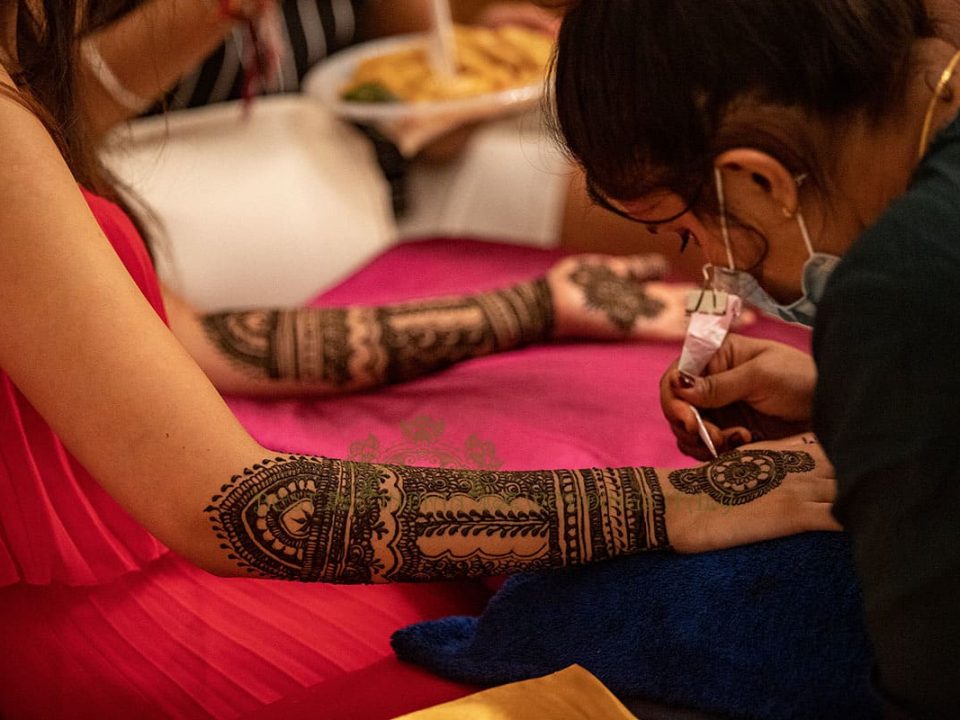 bridal henna italy 960x720 - Mehndi artists in Italy