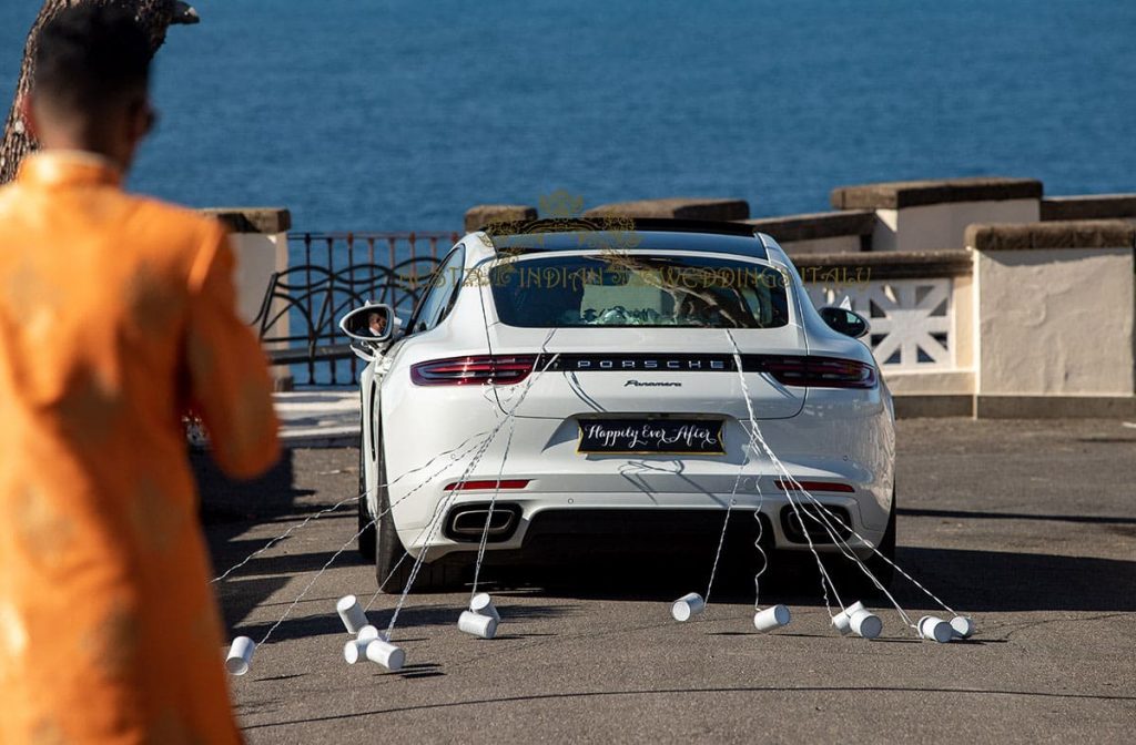 indian couple leaving with a car at vidaai in italy 1024x672 - Breathtaking seaview wedding in Sorrento