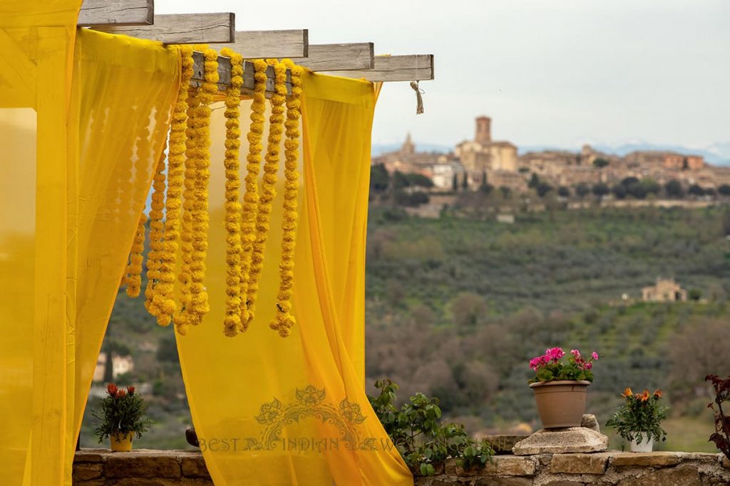 indian original decor italy 1024x683 - Traditional Sikh pre-wedding events in Italy