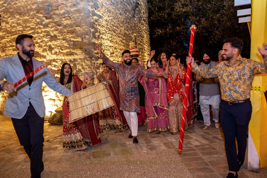 jaggo night in italy 1024x683 - Traditional Sikh pre-wedding events in Italy