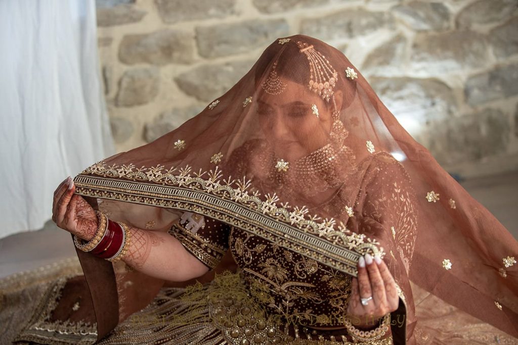 indian bridal dupatta 1024x683 - Fairy Tale Sikh wedding in an Italian castle in Umbria