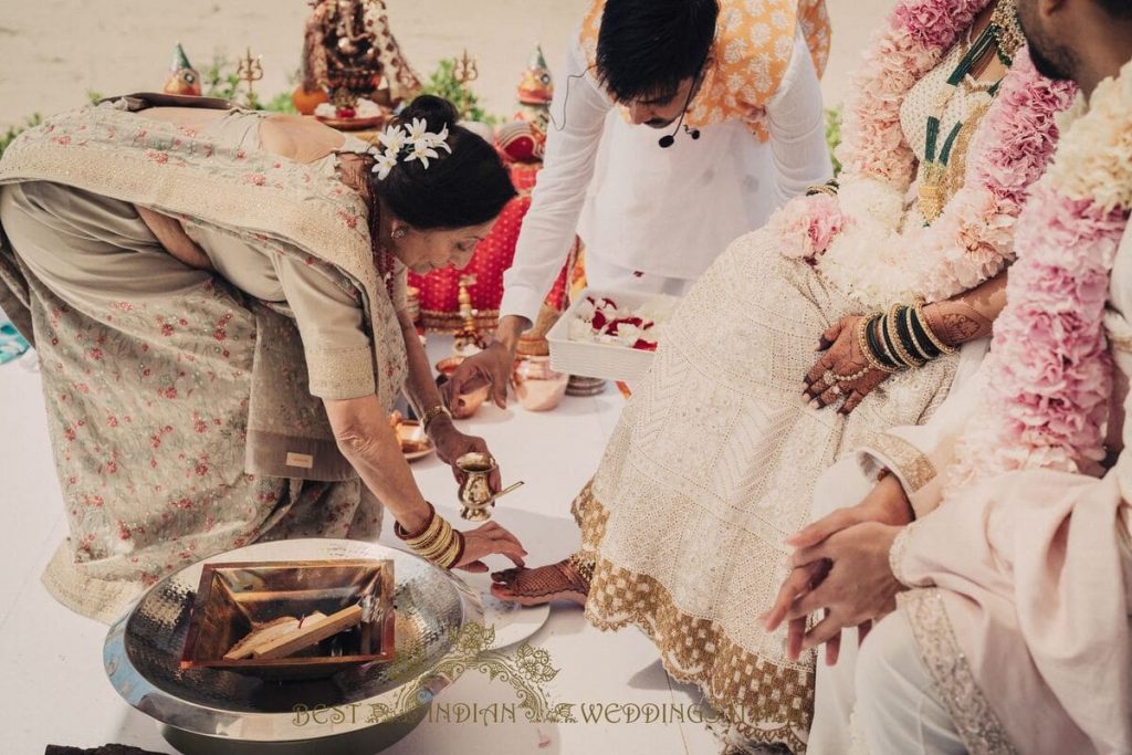 hindu wedding rituals 1024x683 - Beautiful seaside Indian wedding in Southern Italy