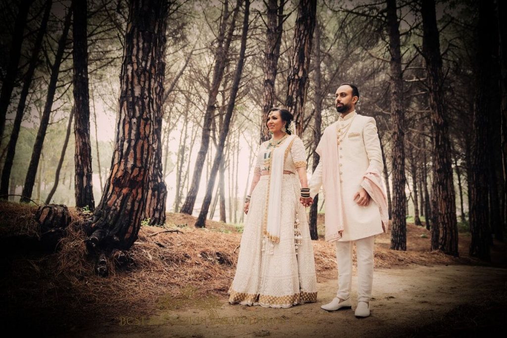 indian bride and groom in the pinewood in italy 1024x683 - Beautiful seaside Indian wedding in Southern Italy