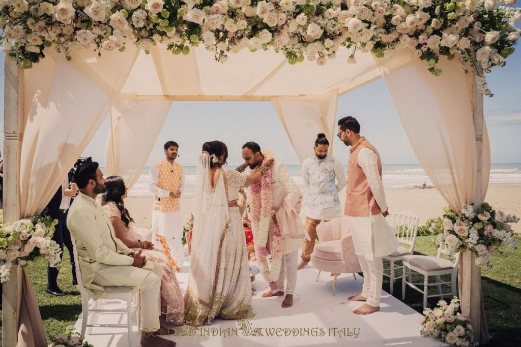 varmala indian garlands italy 1024x683 - Beautiful seaside Indian wedding in Southern Italy