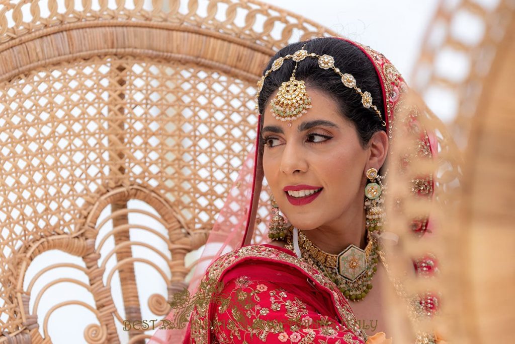 beautiful indian bride at the hindu wedding on the italian sea 1024x683 - Tamil and Gujarati Hindu wedding on the Amalfi coast