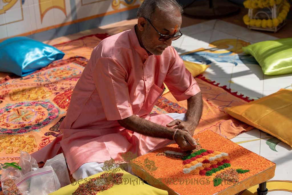 hindu pandit preparing mandvo in italy 1024x683 - Hindu pre-wedding events on the Sorrento coast