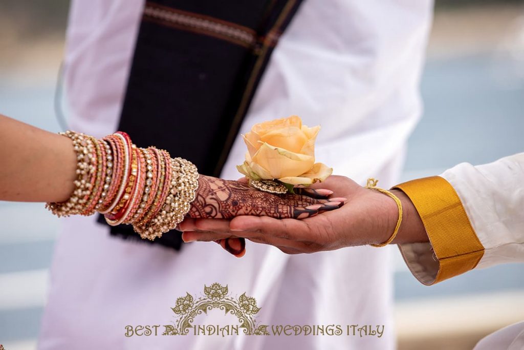 hindu wedding rituals on the seaside in italy 1024x683 - Tamil and Gujarati Hindu wedding on the Amalfi coast