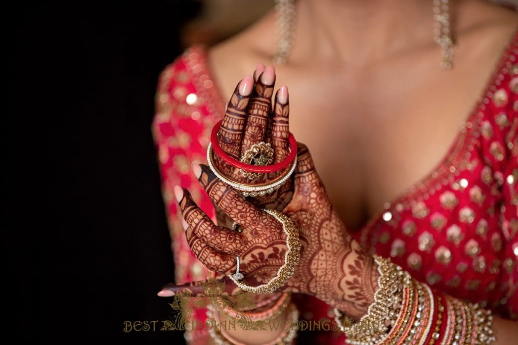 indian bridal jewelry 1024x683 - Tamil and Gujarati Hindu wedding on the Amalfi coast