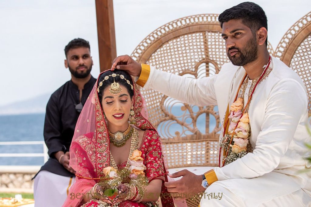 indian wedding on the sea in italy 1024x683 - Tamil and Gujarati Hindu wedding on the Amalfi coast