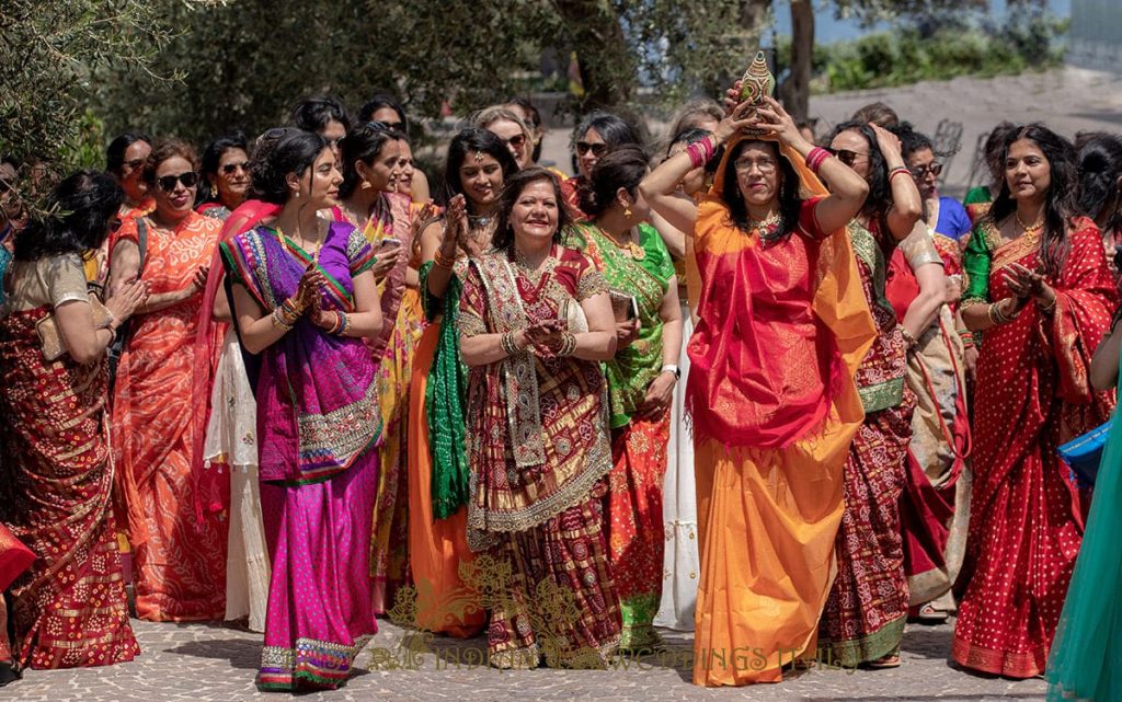 mandvo for a hindu couple in sorrento 1024x641 - Hindu pre-wedding events on the Sorrento coast