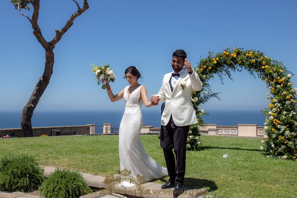 newlyweds after their symbolic wedding ceremony on the amalfi coast 1024x683 - Lemon themed civil wedding and reception on the Amalfi coast