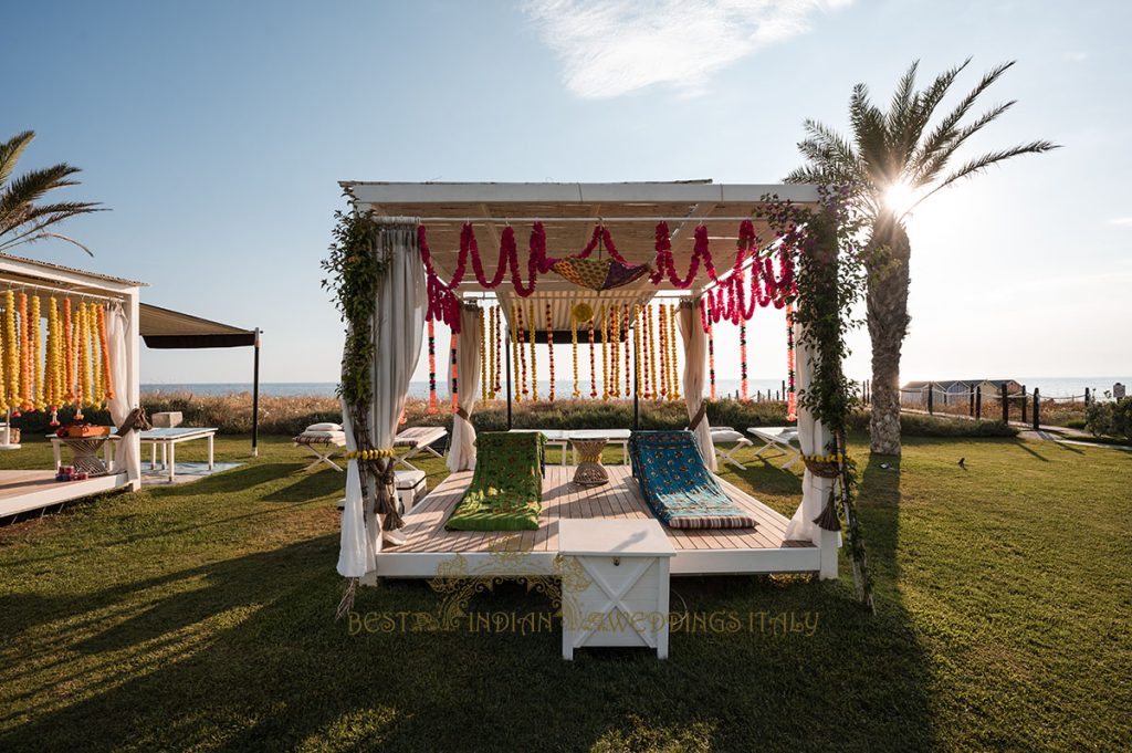 indian wedding decoration italy 1024x681 - Mystical Sikh wedding in the woods of the Amalfi coast