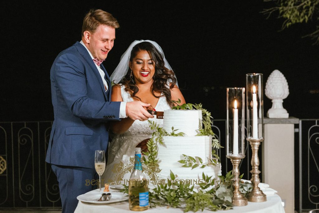 cake cutting at civil wedding in italy 1024x683 - Intimate civil wedding in Italy among the vineyards