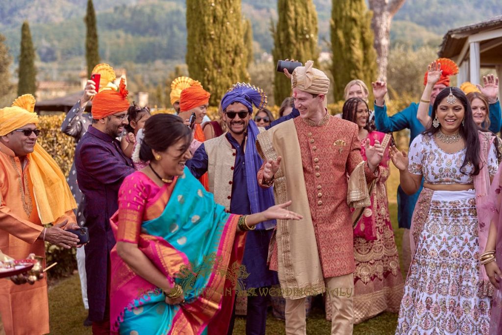 hindu groom baraat italy 1024x683 - Fusion Marathi Hindu wedding in a panoramic Villa in Tuscany