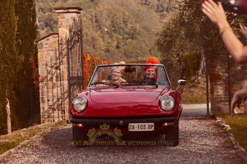 red classic alfa romeo car for baraat 1024x683 - Fusion Marathi Hindu wedding in a panoramic Villa in Tuscany