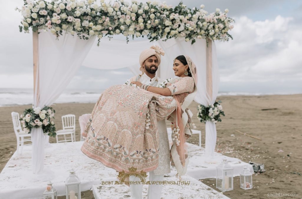 mandap wedding ceremony italy 1024x677 - 4-days Indian beach wedding celebrations in Italy