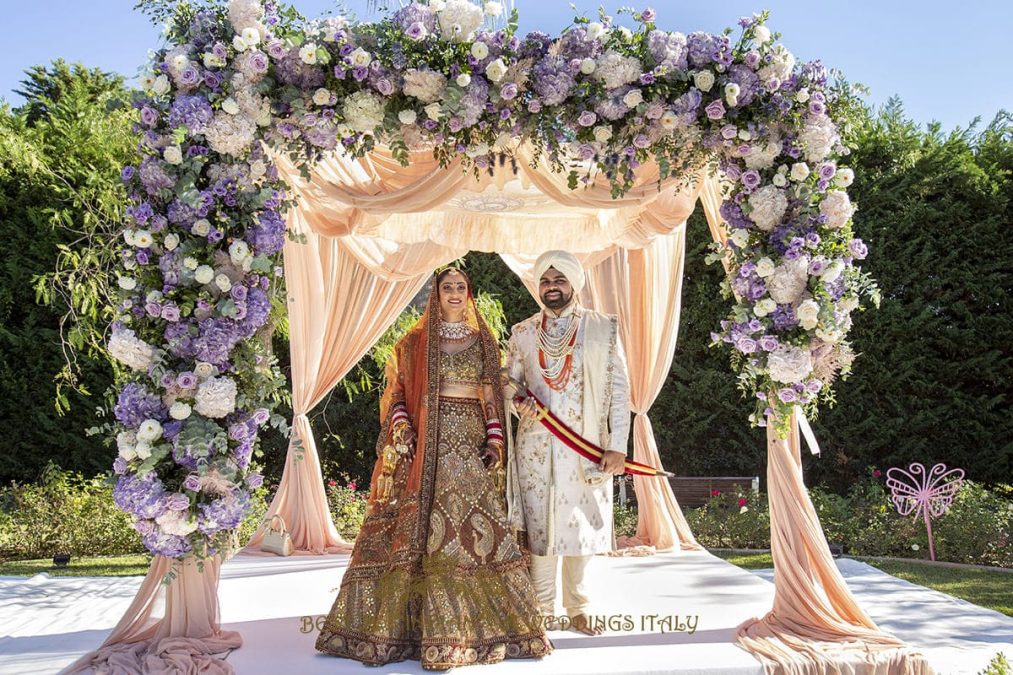 violet lilac mandap arrangement italy