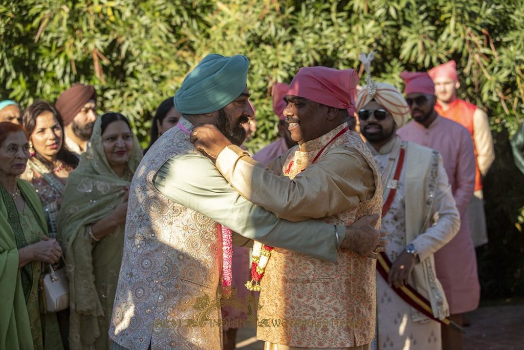 sikh italy wedding milni 1024x683 - Outdoor Sikh wedding ceremony in Italy