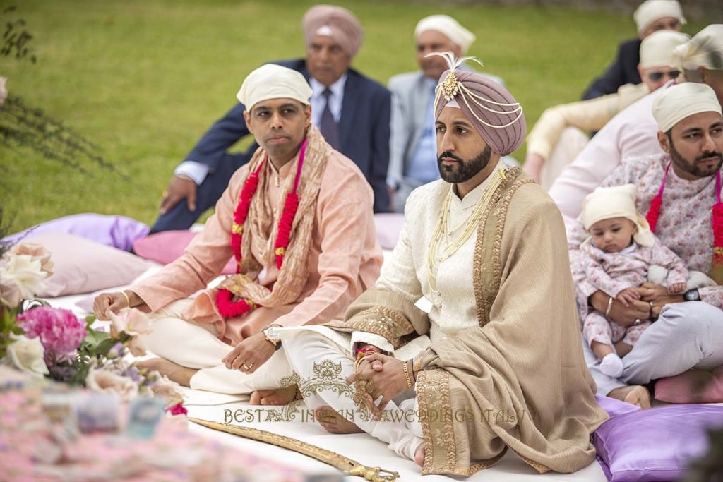 anand karaj sikh wedding tuscany 1024x683 - Elegant Sikh wedding ceremony in the countryside of Italy