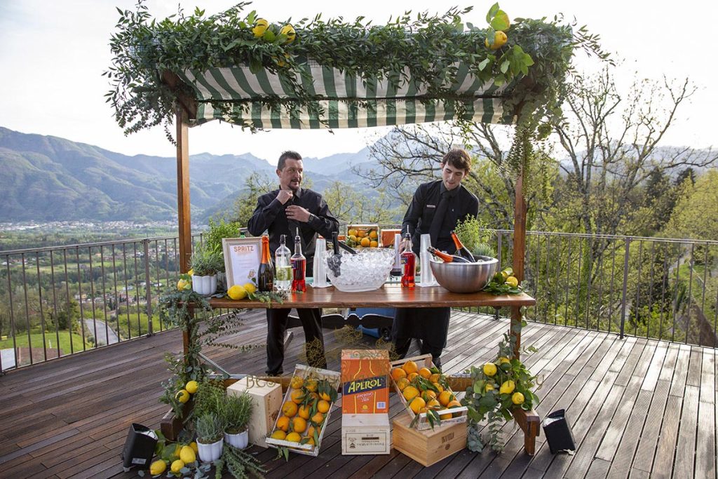 aperol spritz corner decor 1024x683 - Sikh pre-wedding events in Italy with a wow-factor