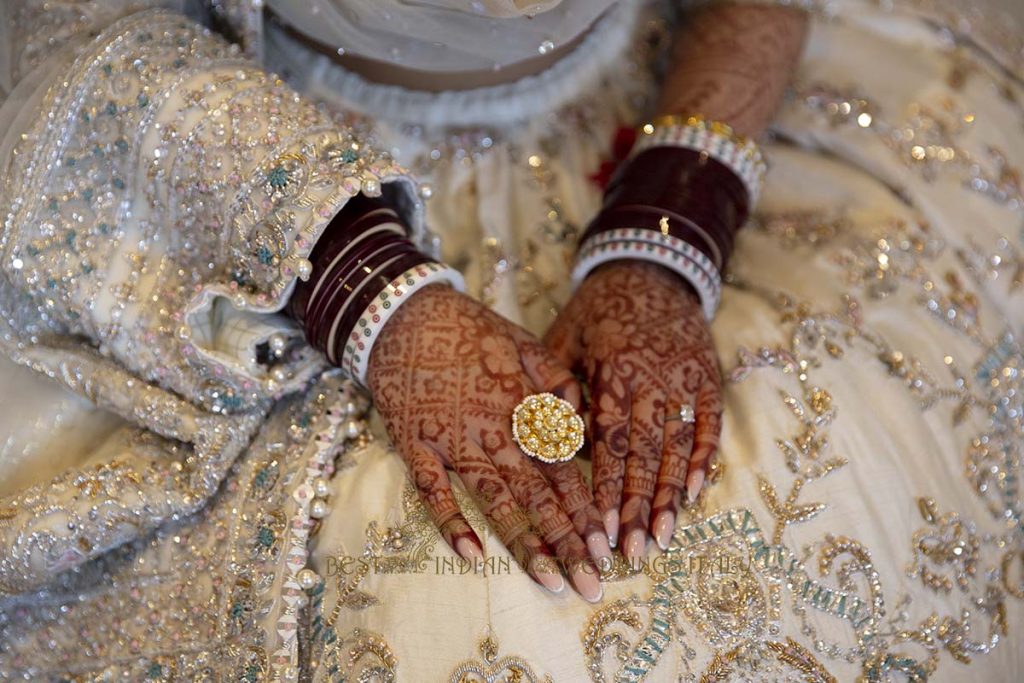 bridal mehndi hands design italy 1024x683 - Elegant Sikh wedding ceremony in the countryside of Italy