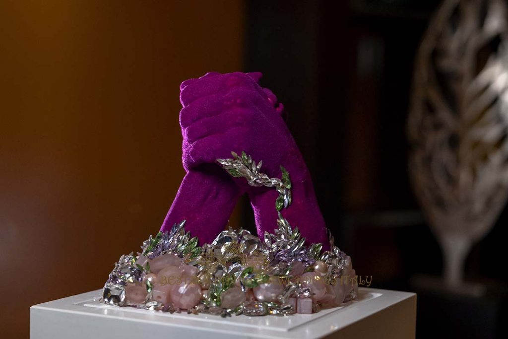 bride and groom hands cast italy 1024x683 - Elegant Sikh wedding ceremony in the countryside of Italy