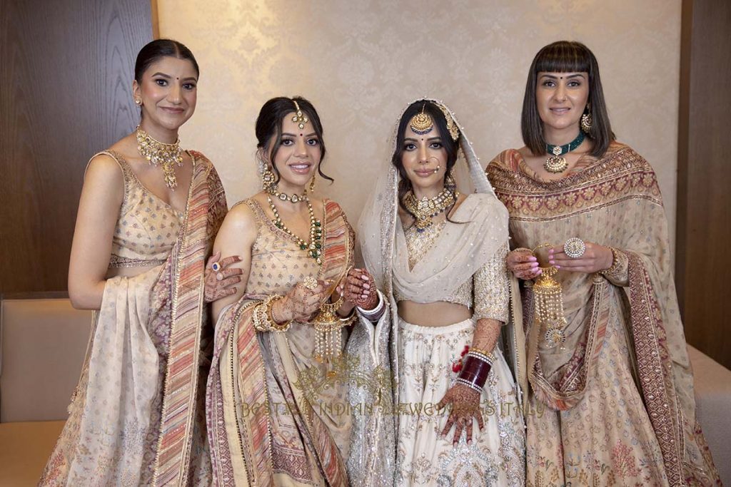 coordinated indian bride and bridesmaids 1024x683 - Elegant Sikh wedding ceremony in the countryside of Italy