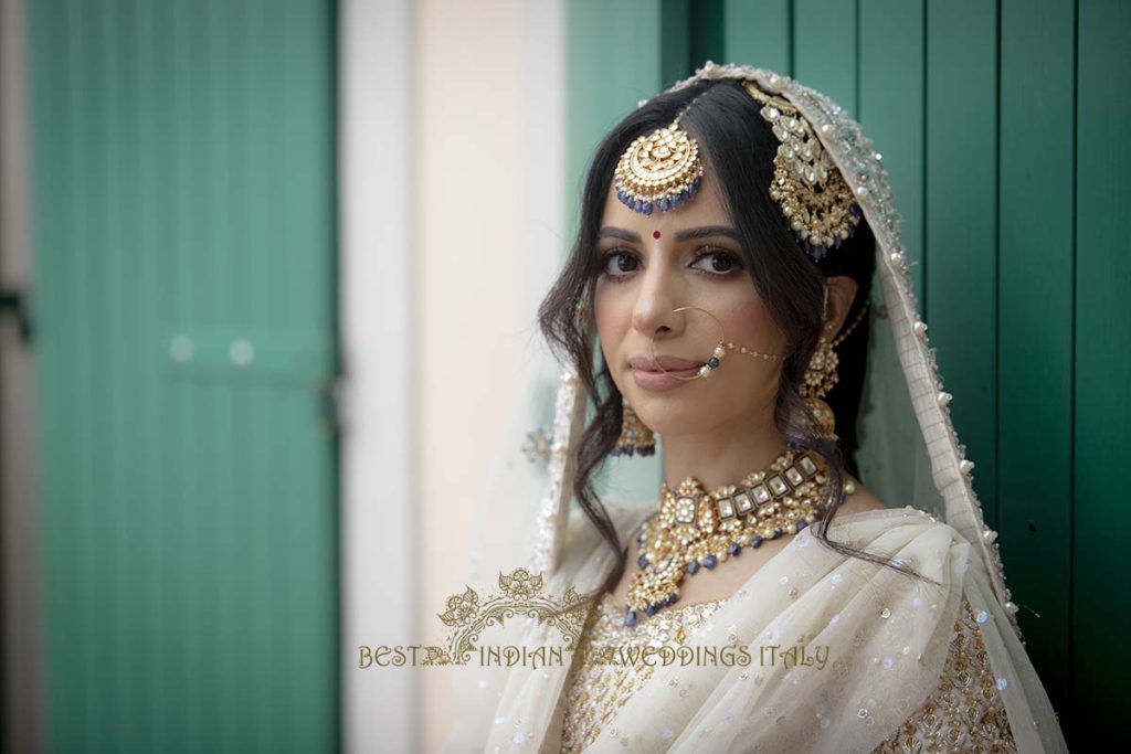 indian bride makeup and hair italy 1024x683 - Elegant Sikh wedding ceremony in the countryside of Italy