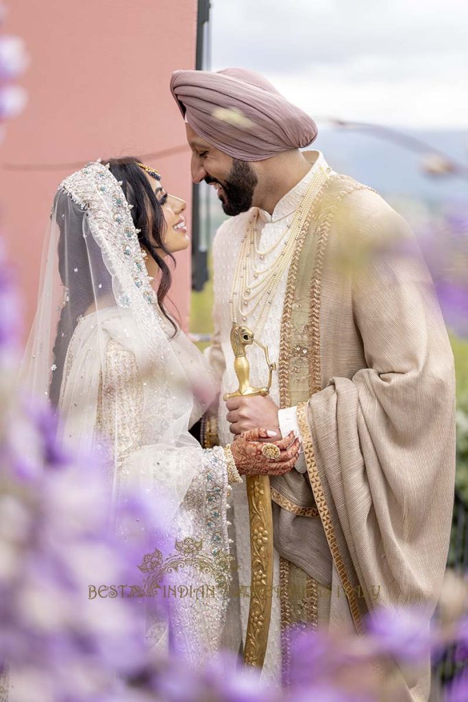 indian couple photoshoot italy 683x1024 - Elegant Sikh wedding ceremony in the countryside of Italy