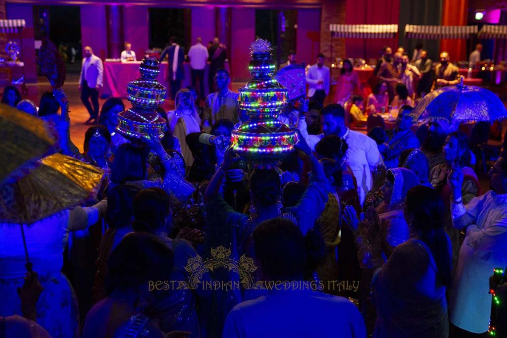 jaggo with lights 1024x683 - Sikh pre-wedding events in Italy with a wow-factor