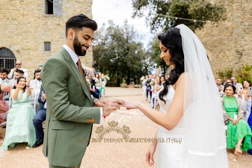 rings exchange civil wedding italy 1024x683 - Romantic legal wedding in a beautiful castle in Italy