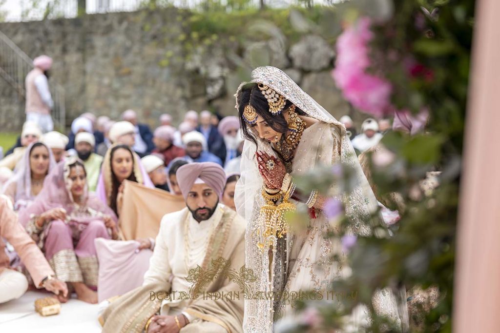 sikh wedding ceremony setup italy 1024x683 - Elegant Sikh wedding ceremony in the countryside of Italy