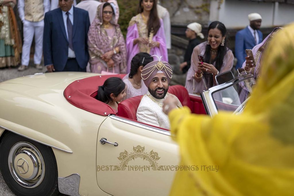 wedding car baraat italy 1024x683 - Elegant Sikh wedding ceremony in the countryside of Italy