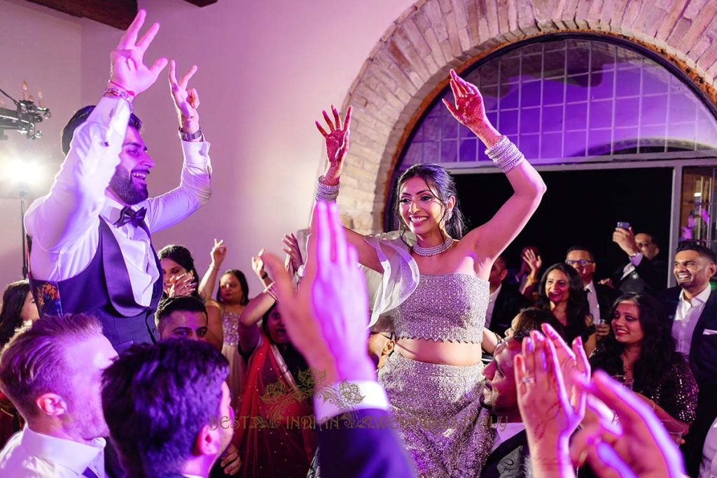 after party indian wedding italy 1024x683 - Beautyful Hindu wedding in Italy despite the bad weather