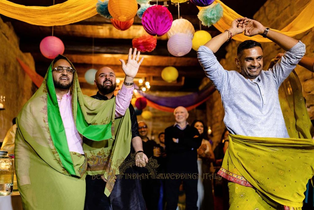 family games indian wedding italy 1024x683 - Beautyful Hindu wedding in Italy despite the bad weather